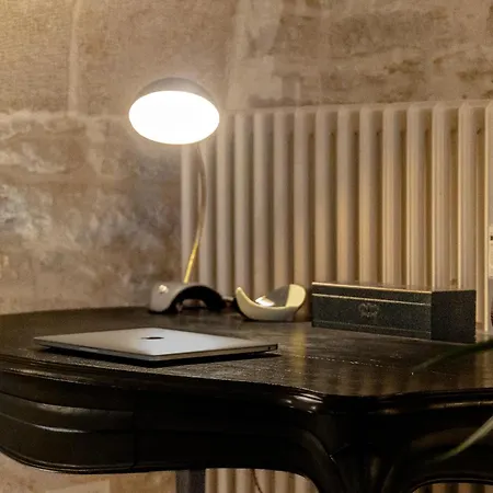 شقة Les Voutes De Bressey : Charme Historique A ديجون